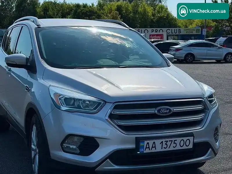 Ford Escape 2017, фото з оголошення 1 з 15, VIN 1FMCU0JDXHUD91080