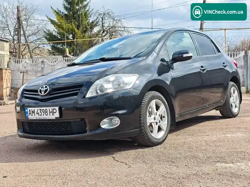 Toyota Auris 2010, фото з оголошення 2 з 20, VIN NMTKV56E70R064543