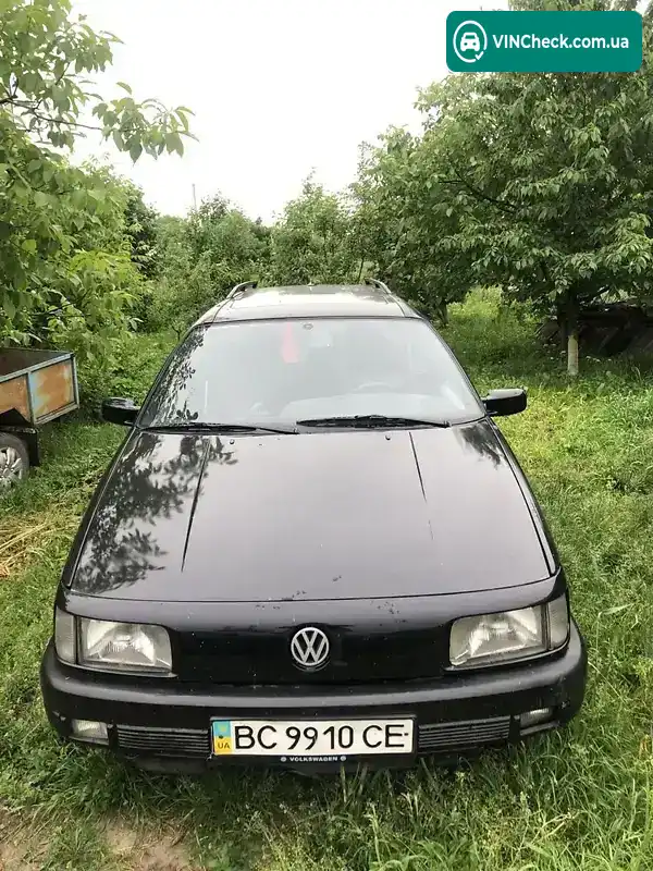Volkswagen Passat 1990, фото з оголошення 1 з 5, VIN WVWZZZ31ZLE306277