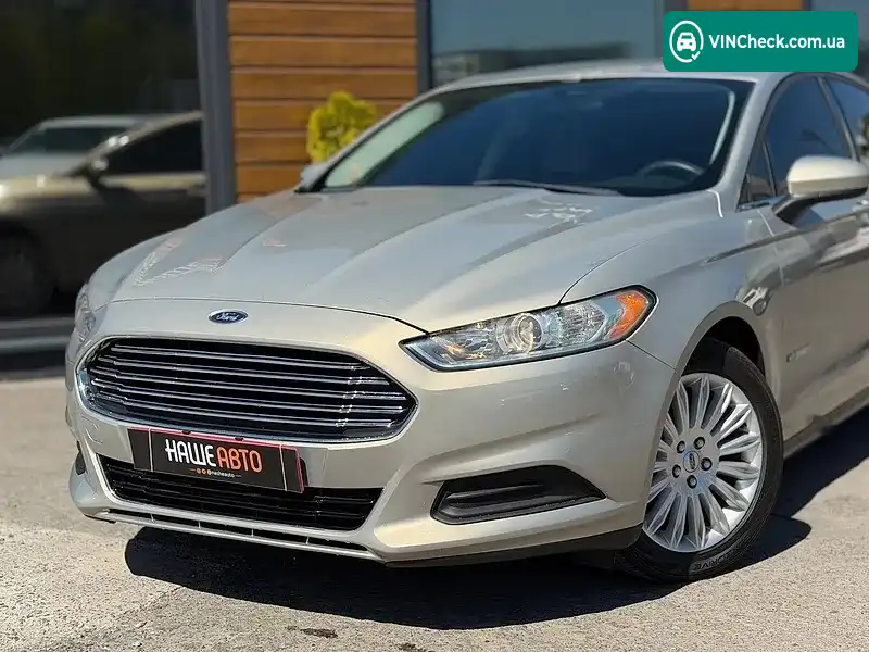 Ford Fusion 2015, фото з оголошення 2 з 20, VIN 3FA6P0UU6FR307562