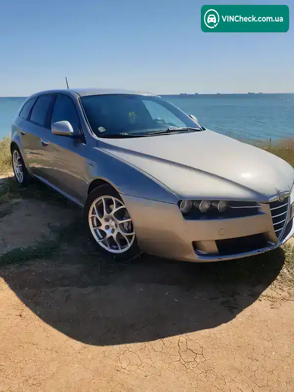 Alfa Romeo 159 2011, фото з оголошення 2 з 9, VIN ZAR93900007284037