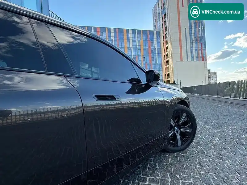 BMW iX 2022, фото з оголошення 1 з 20, VIN WB523CF08NCK59975