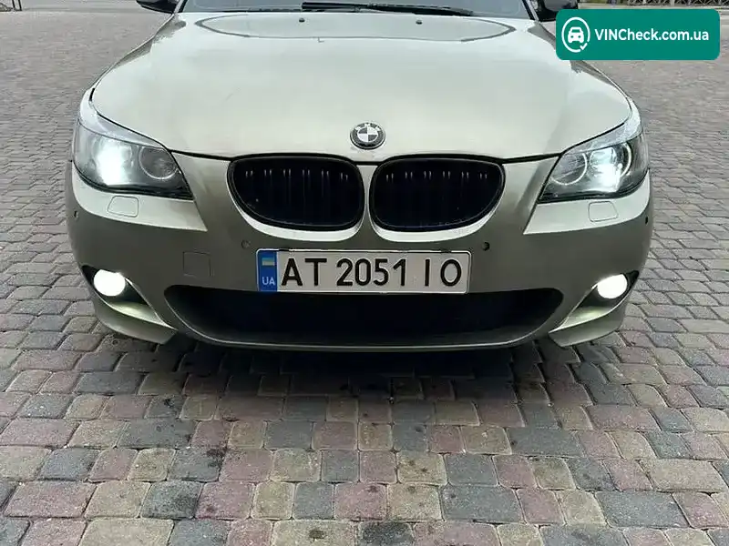 BMW 5 Series 2004, фото з оголошення 1 з 15, VIN WBANA31090B914087