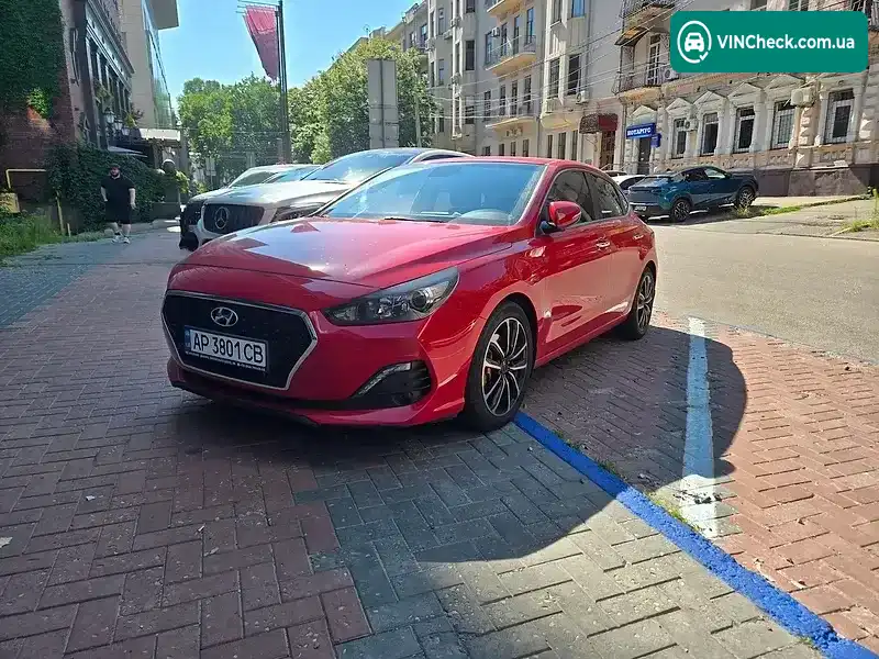 Hyundai i30 2018, фото з оголошення 2 з 12, VIN TMAH5H13GKJ012774