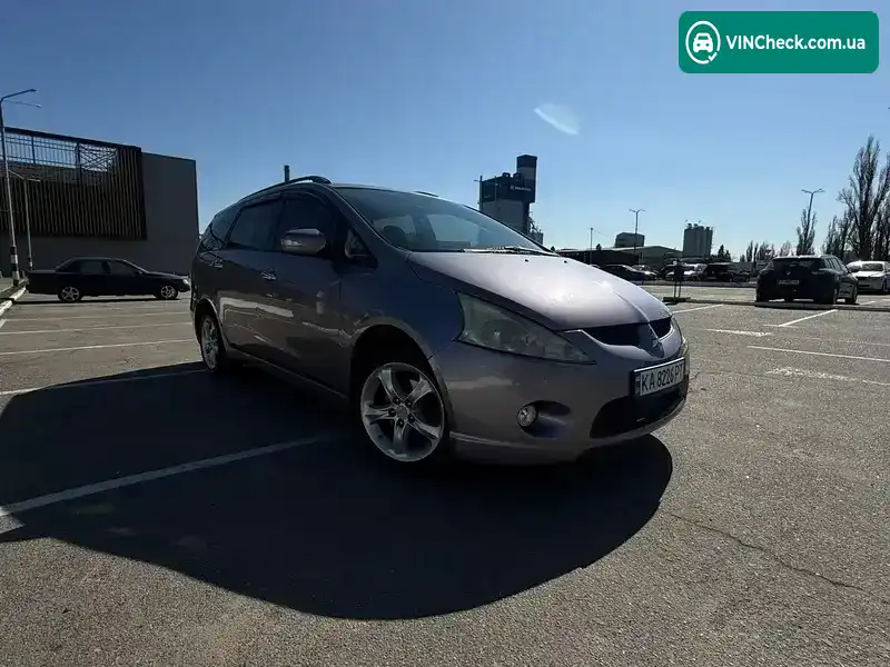 Mitsubishi Grandis 2007, фото з оголошення 2 з 16, VIN JMBLRNA4W7Z001531