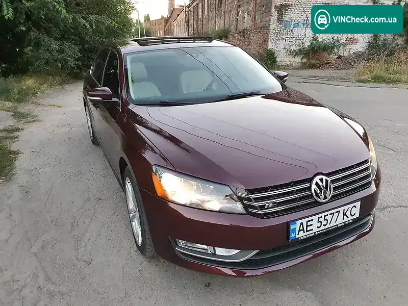 Volkswagen Passat 2013, фото з оголошення 2 з 7, VIN 1VWCM7A30EC037832