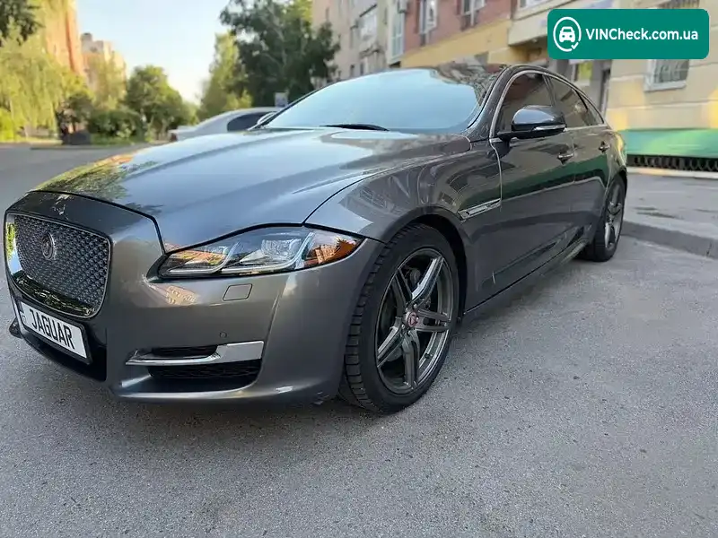 Jaguar XJ 2017, фото з оголошення 1 з 20, VIN SAJWA1C73H8W09328