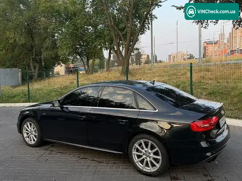 Audi A4 2014, фото з оголошення 2 з 10, VIN WAUFFAFL3FN017156