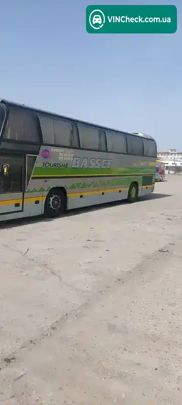 Neoplan N 117 1992, фото з оголошення 2 з 21, VIN WAGN665DBPPN20100