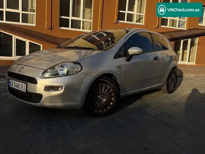 Fiat Punto 2012, фото з оголошення 1 з 15, VIN ZFA19900000896048