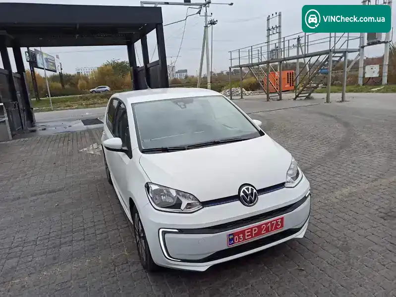 Volkswagen Up 2017, фото з оголошення 2 з 20, VIN WVWZZZAAZHD902165