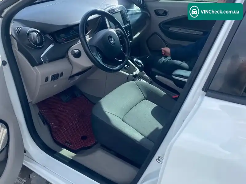 Renault Zoe 2015, фото з оголошення 2 з 5, VIN VF1AGVYB053537592