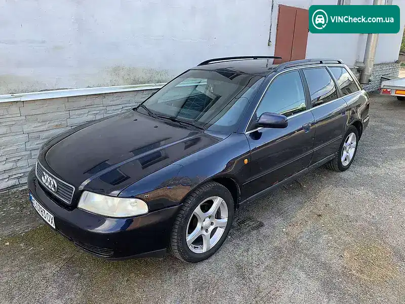Audi A4 1998, фото з оголошення 1 з 16, VIN WAUZZZ8DZXA004199