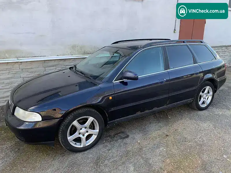 Audi A4 1998, фото з оголошення 2 з 16, VIN WAUZZZ8DZXA004199