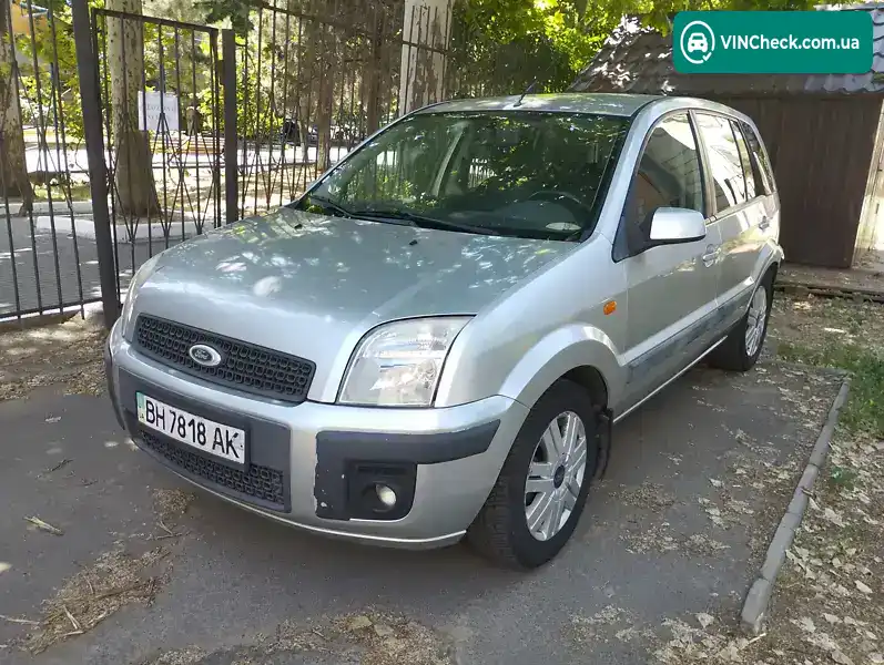 Ford Fusion 2006, фото з оголошення 2 з 21, VIN WF0UXXGAJU6U58506