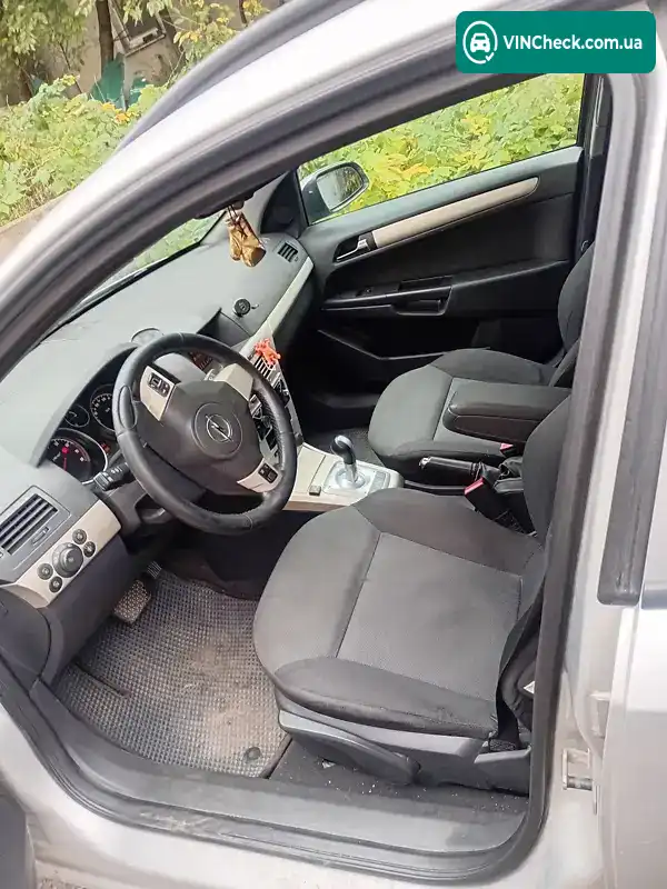 Opel Astra 2007, фото з оголошення 1 з 15, VIN W0L0AHL3572144909