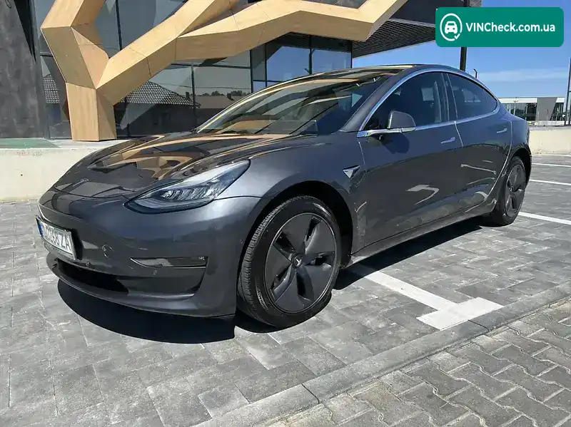 Tesla Model 3 2019, фото з оголошення 1 з 20, VIN 5YJ3E1EA7KF190308