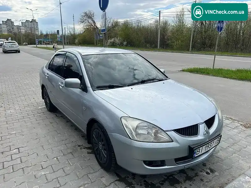 Mitsubishi Lancer 2004, фото з оголошення 2 з 13, VIN JMBSNCS3A4U010105