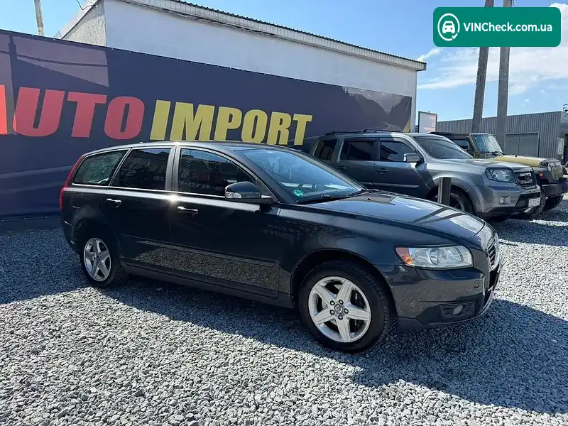 Volvo V50 2009, фото з оголошення 1 з 20, VIN YV1MW7551A2539072