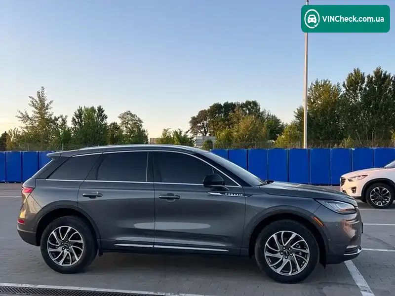 Lincoln Corsair 2021, фото з оголошення 2 з 11, VIN 5LMCJ1C98MUL22211