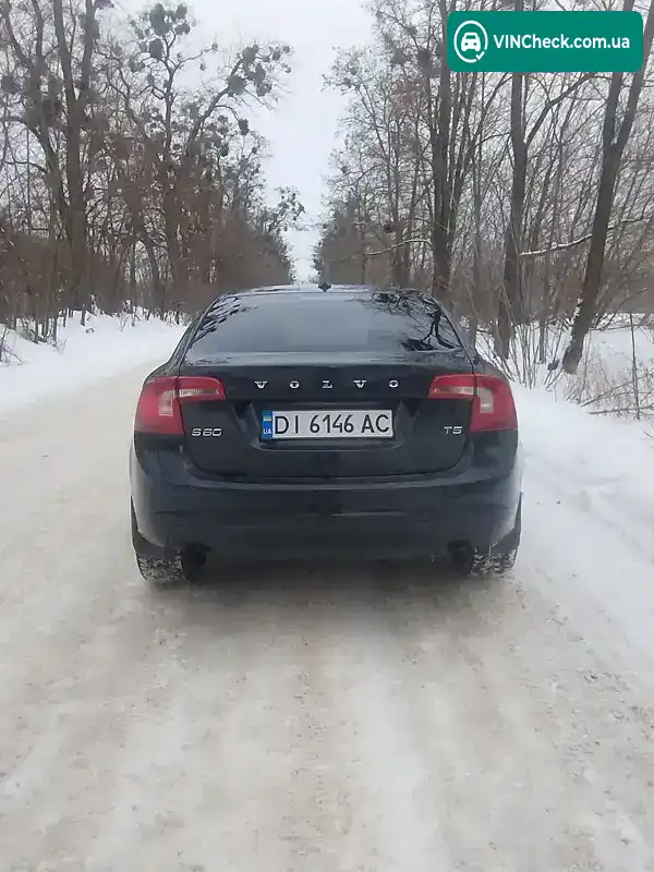 Volvo S60 2011, фото з оголошення 2 з 13, VIN YV1622FSXC2038363