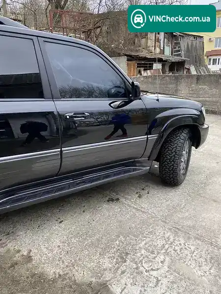 Lexus LX 2005, фото з оголошення 1 з 18, VIN JTJHT00W843537585