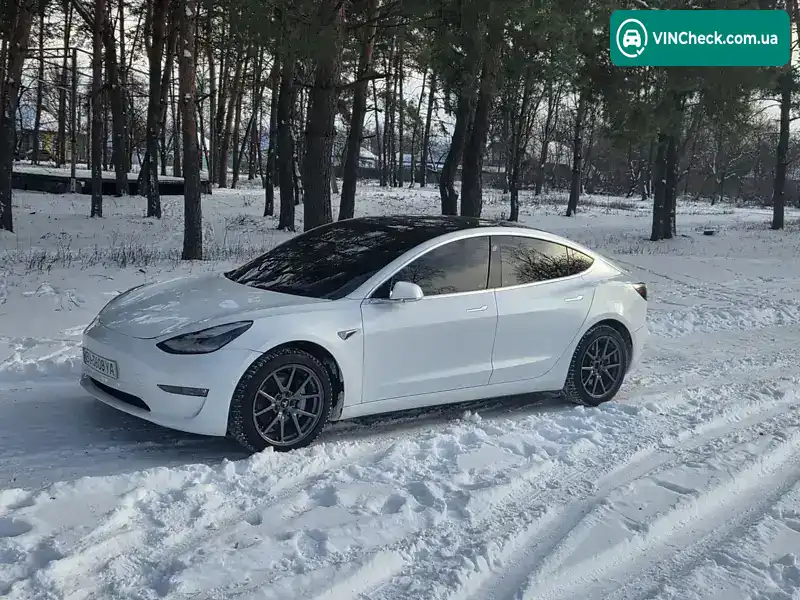 Tesla Model 3 2019, фото з оголошення 1 з 12, VIN 5YJ3E1EB0LF628208