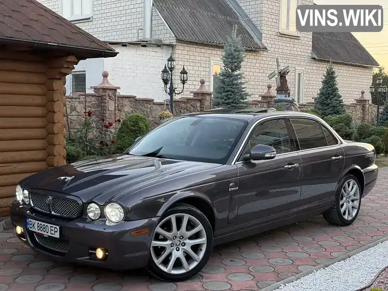 Jaguar XJ 2009, фото з оголошення 1 з 21, VIN SAJAA871187H29162