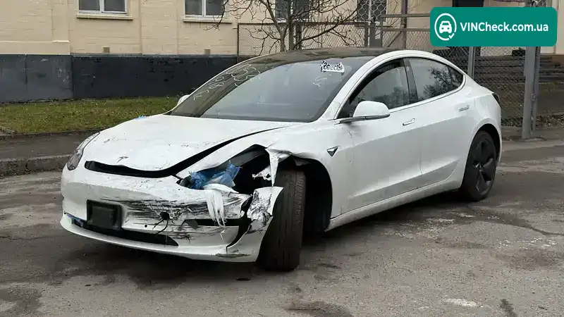 Tesla Model 3 2019, фото з оголошення 2 з 14, VIN 5YJ3E1EBXKF452914
