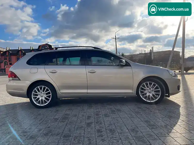 Volkswagen Golf 2013, фото з оголошення 2 з 20, VIN WVWZZZ1KZDM660053