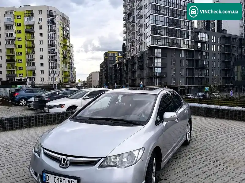 Honda Civic 2008, фото з оголошення 2 з 12, VIN NLAFD75708W060350
