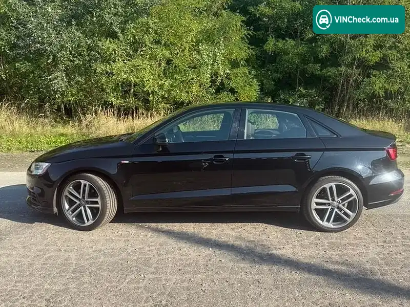 Audi A3 2020, фото з оголошення 2 з 20, VIN WAUAUGFFXLA105282