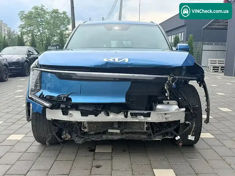 Kia EV9 2023, фото з оголошення 2 з 20, VIN KNDADFS50R6028895