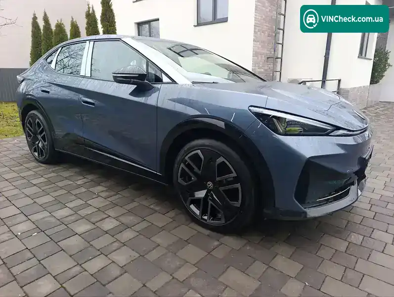 Volkswagen ID. UNYX 2025, фото з оголошення 1 з 12, VIN HVWKA0ER3S1201003