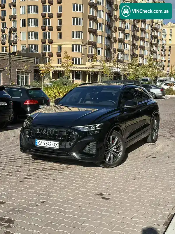 Audi Q8 2024, фото з оголошення 1 з 18, VIN WAUZZZF1XRD018834