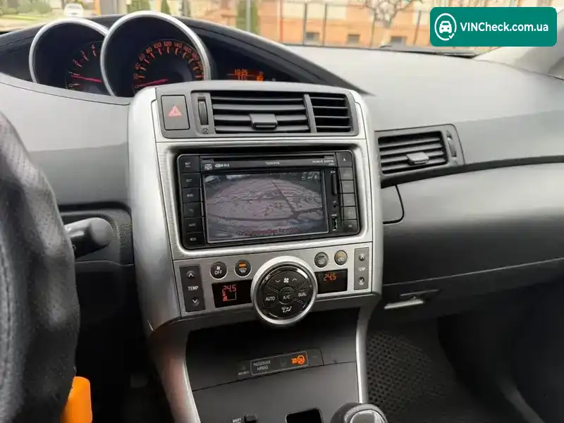 Toyota Verso 2010, фото з оголошення 1 з 21, VIN NMTDB26R80R005777