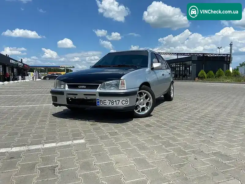 Opel Kadett 1989, фото з оголошення 1 з 12, VIN W0L000044K2578674