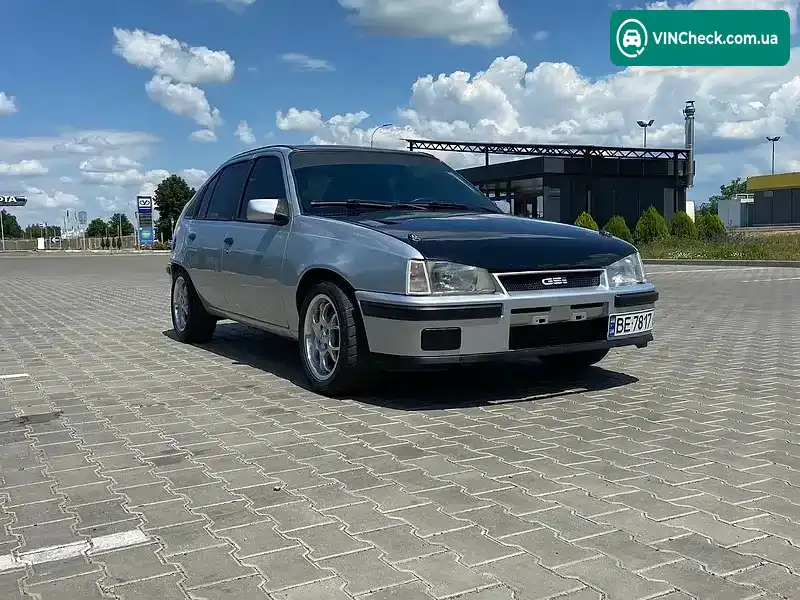 Opel Kadett 1989, фото з оголошення 2 з 12, VIN W0L000044K2578674