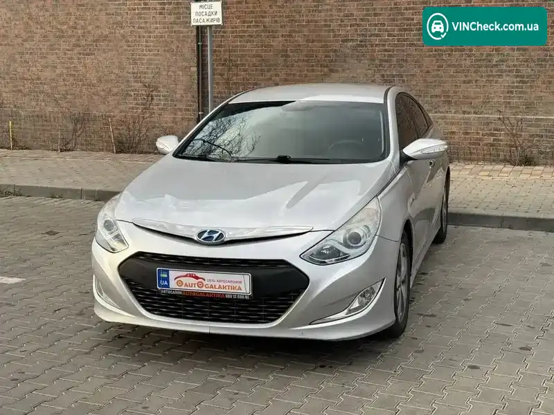 Hyundai Sonata 2011, фото з оголошення 2 з 21, VIN KMHEC415BCA008858