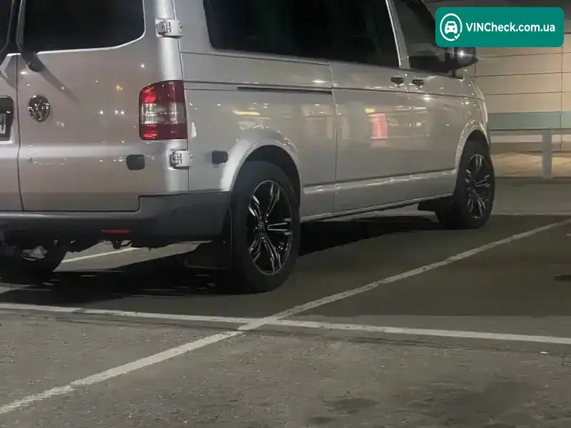 Volkswagen Transporter 2010, фото з оголошення 1 з 4, VIN WV2ZZZ7HZAH250267