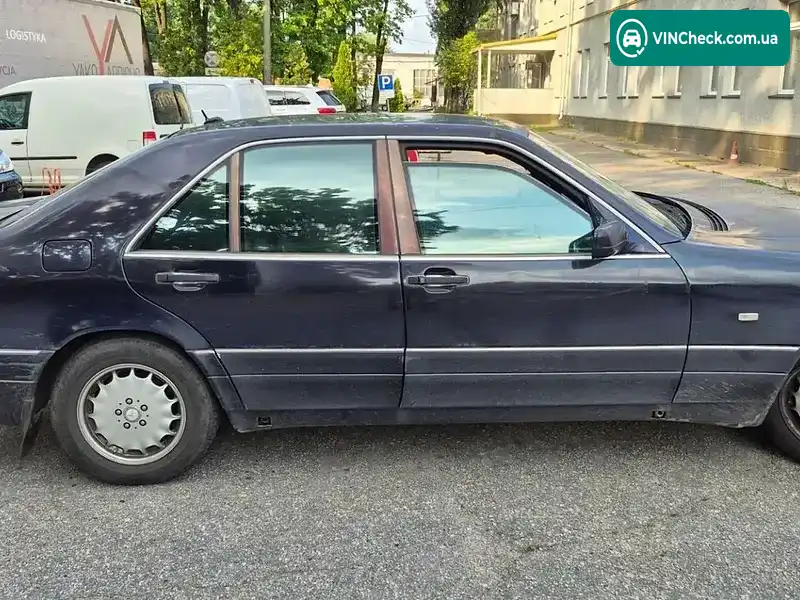Mercedes-Benz E-Class 1998, фото з оголошення 1 з 20, VIN WDB1400321A428919