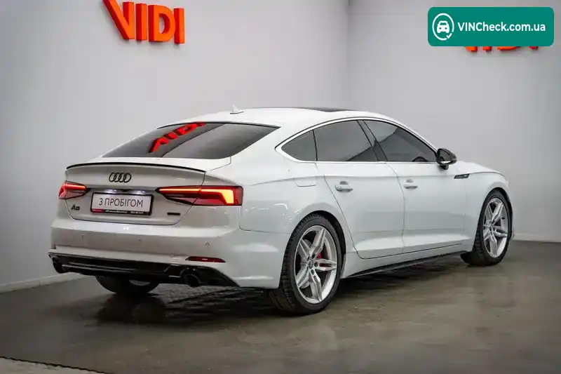 Audi A5 2019, фото з оголошення 2 з 21, VIN WAUENCF55KA091952