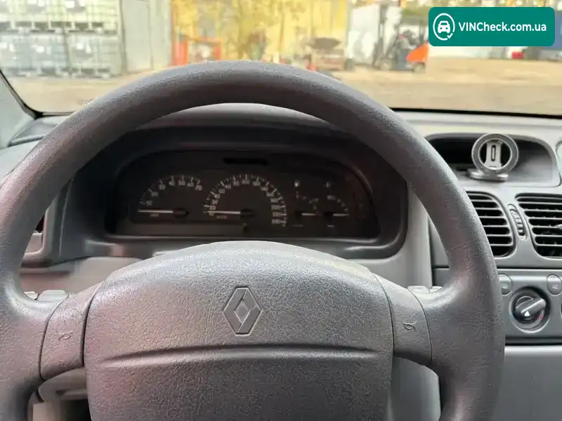 Renault Laguna 1999, фото з оголошення 2 з 14, VIN VF1B56G0519737449