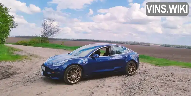Tesla Model 3 2019, фото з оголошення 1 з 21, VIN 5YJ3E1EB2KF191410