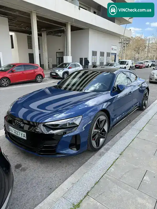 Audi e-tron GT 2021, фото з оголошення 1 з 15, VIN WAUZZZFW5N7005316