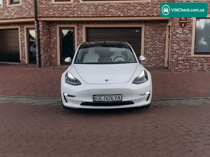 Tesla Model 3 2023, фото з оголошення 2 з 20, VIN 5YJ3E1EC3PF608825