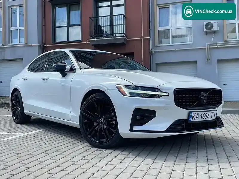 Volvo S60 2023, фото з оголошення 2 з 20, VIN 7JRL12FHXRG300038
