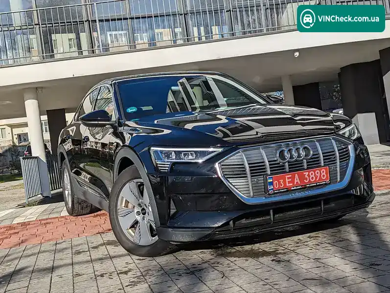 Audi e-tron 2021, фото з оголошення 2 з 20, VIN WAUZZZGE5MB031478