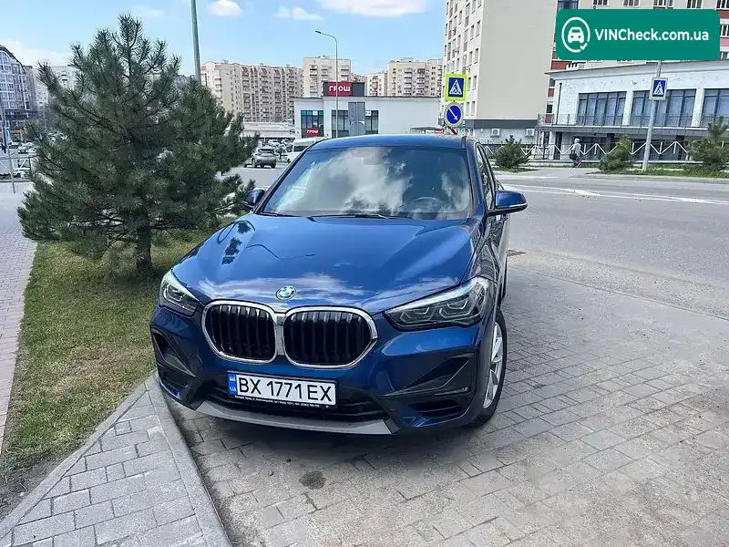 BMW X1 2022, фото з оголошення 2 з 14, VIN WBA31AA0705U87065