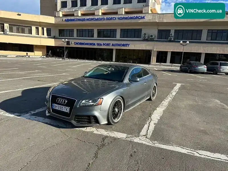 Audi A5 2011, фото з оголошення 1 з 8, VIN WAULFAFR2CA001380